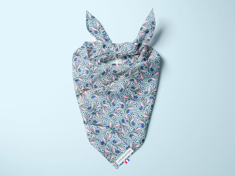 Bandana personnalisé pour chien fleurs